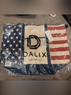 NWT American Flag Canvas Tote Bag